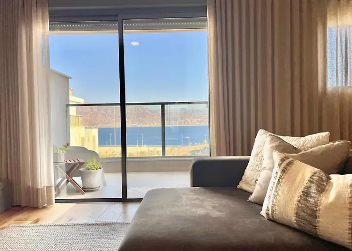 Sea View Boutique Suite - By Seaelo